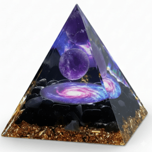 Witchhaven, Dominika Marx, Orgon Pyramide, Amethyst Obsidian Kristall, energetischer Schutz, spirituelle Raumharmonisierung, Orgonit Generator, heilige Geometrie
