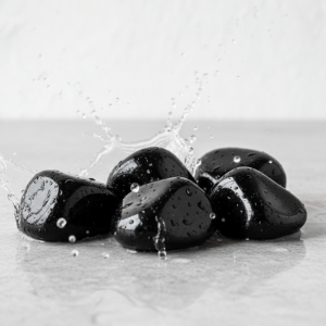 Witchhaven, Dominika Marx, Premium Obsidian Kristalle für die Wasser Reinigung, 5er Set polierte schwarze Natursteine, energetische Wasseraufbereitung mit Obsidian, spirituelles Set für Edelsteinwasser