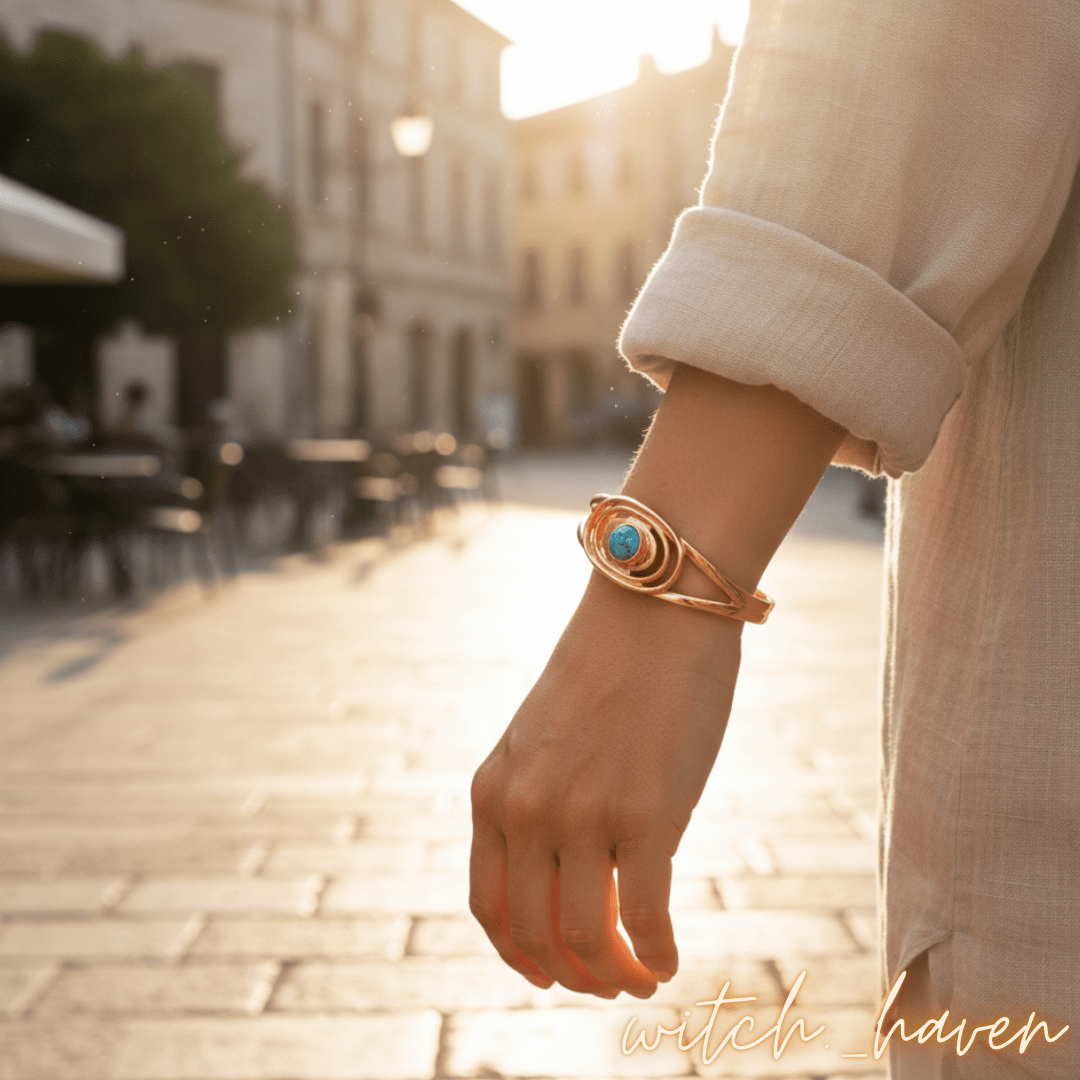 Witchhaven, Dominika Marx, Premium Kupfer Magnetarmband mit echtem Türkis, spiralförmiger Kupferreif mit 6 Magneten, spiritueller Schmuck für Energiefluss und Schutz, energetisch gereinigtes Türkis Armband