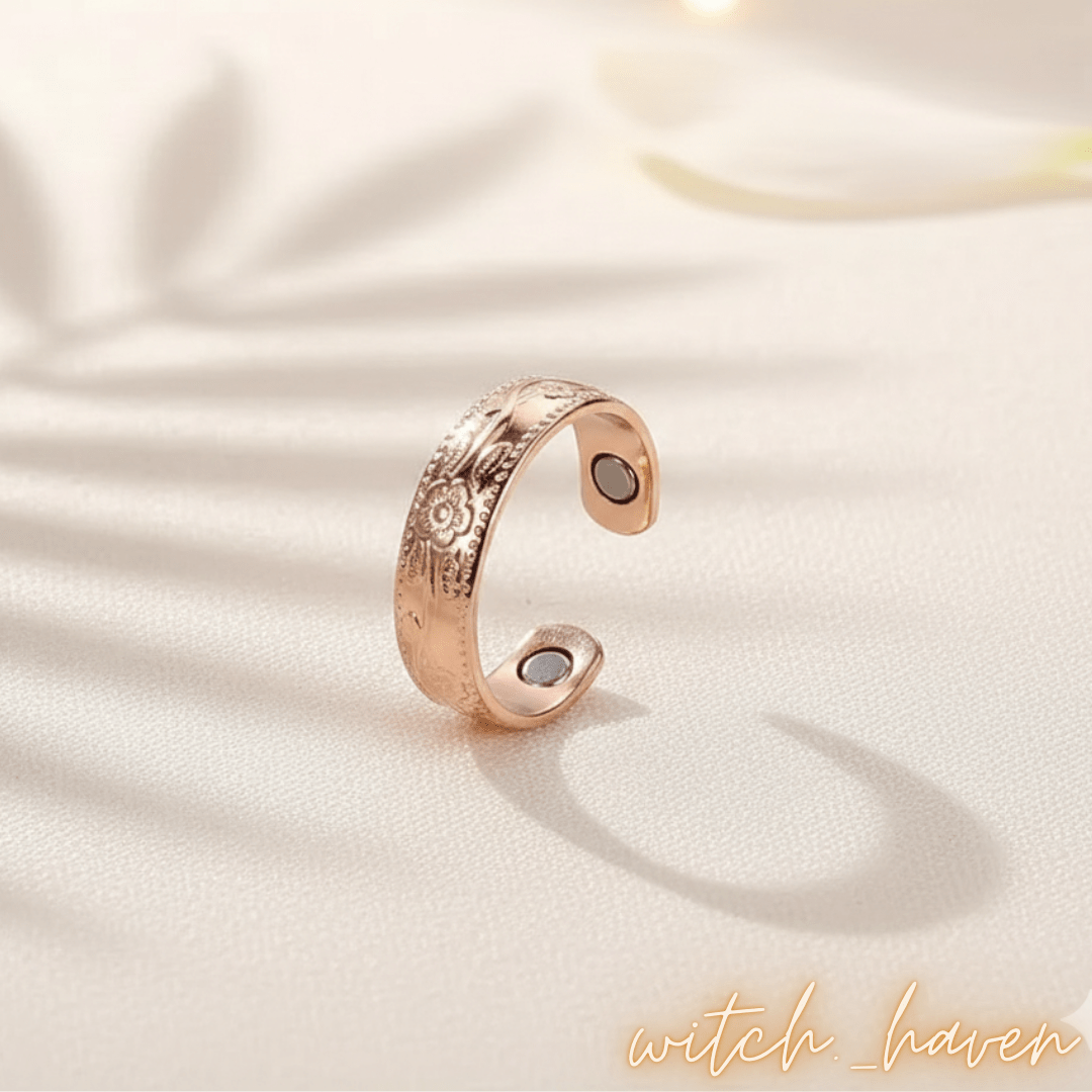 Witchhaven, Dominika Marx, Premium Kupfer Set mit Armreif und Ring, massiver Kupferschmuck mit floralem Muster und Magneten, spirituelles Schmuckset für Energiefluss, energetisch gereinigter Kupfer Magnet Schmuck