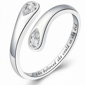 Witchhaven, Dominika Marx, Silberring S925 She Believed, verstellbarer Ring mit Gravur, Zirkonia Tropfen, spiritueller Schmuck, energetisch gereinigter Talisman, Geschenk für Selbstliebe