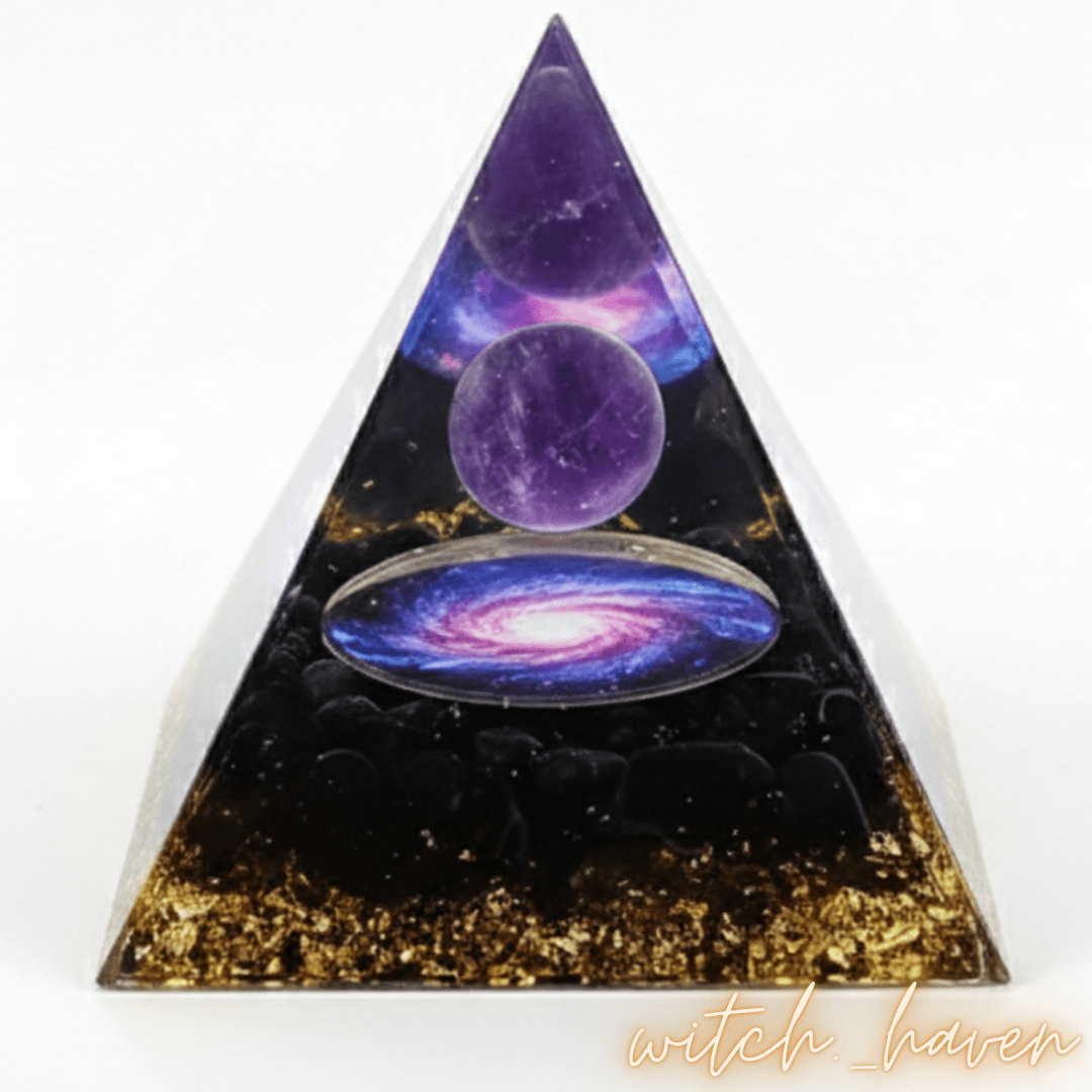 Witchhaven, Dominika Marx, Orgon Pyramide, Amethyst Obsidian Kristall, energetischer Schutz, spirituelle Raumharmonisierung, Orgonit Generator, heilige Geometrie