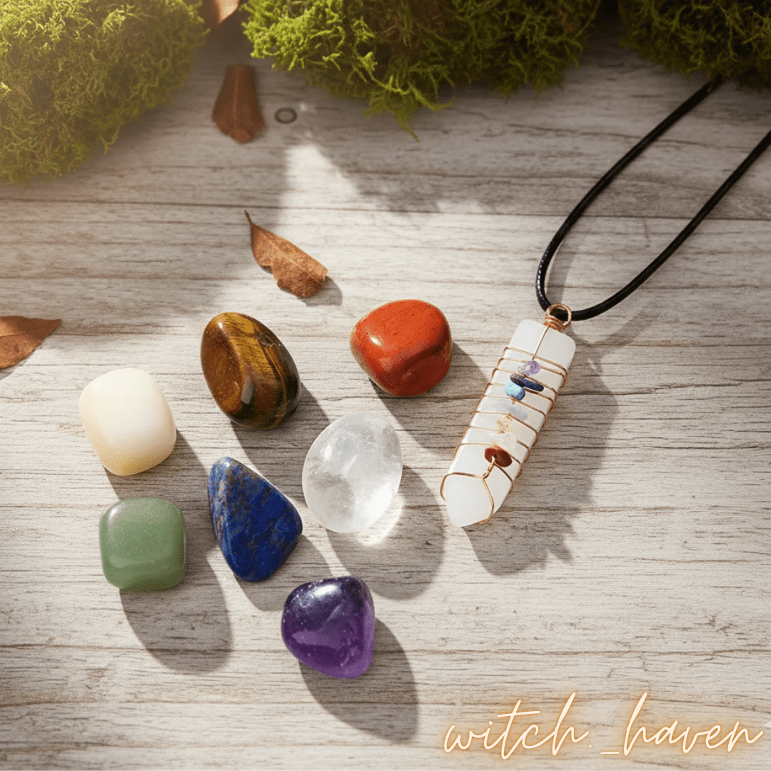 Witchhaven, Dominika Marx, Chakra Edelstein Set, Heilsteine Set mit Anhänger, energetische Reinigung, Bergkristall Amethyst Sodalith Aventurin Citrin Tigerauge Jaspis, spirituelle Balance