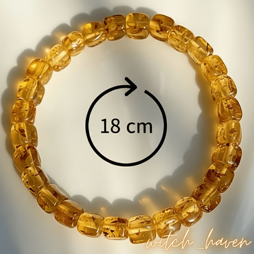 Witchhaven, Dominika Marx, handgefertigtes Armband aus natürlichen goldgelben Bernsteinperlen auf elastischem Band, spiritueller Schmuck für Aura Reinigung und Lebensfreude, energetisch gereinigtes Bernstein Armband