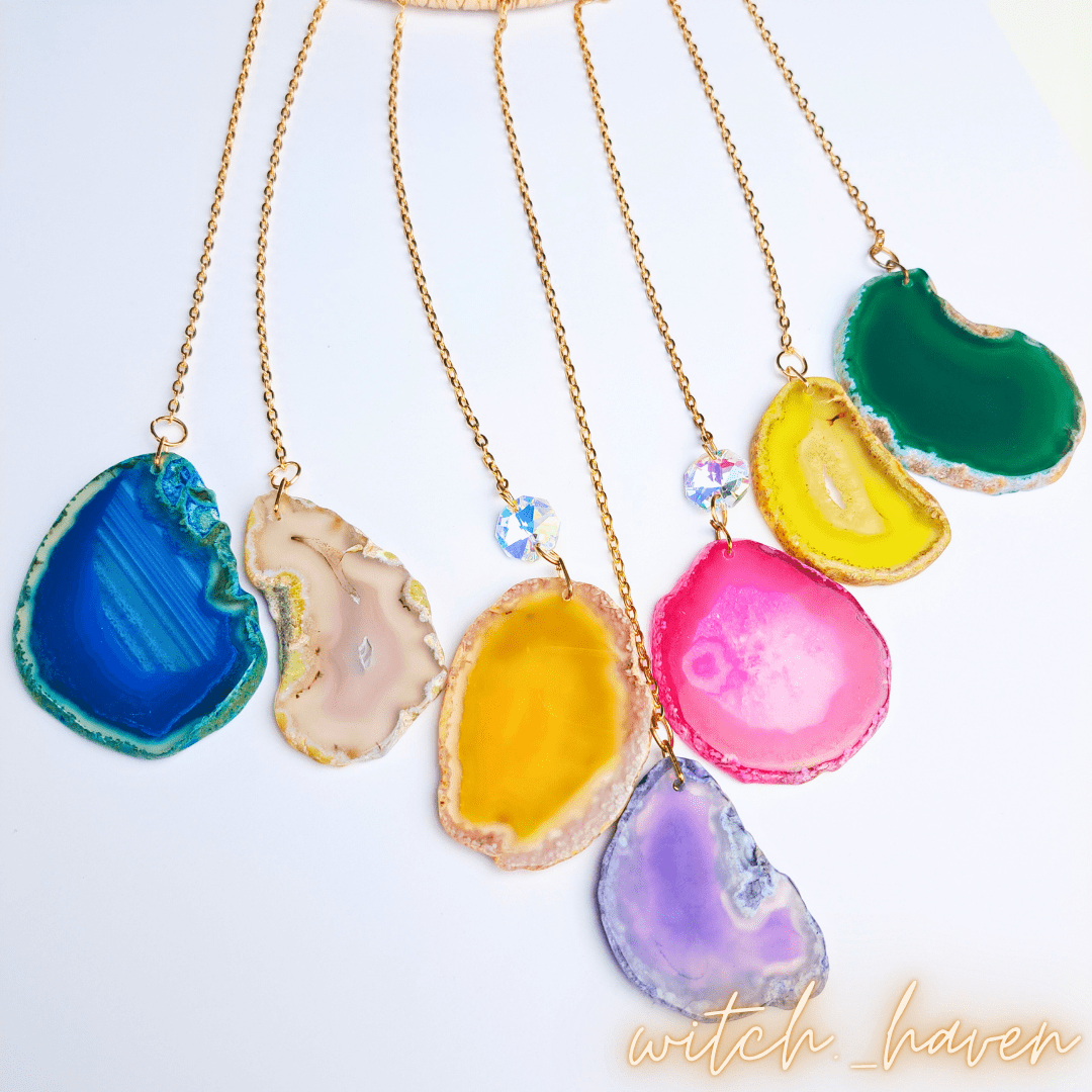 Witchhaven, Dominika Marx, Chakra Traumfänger Baum des Lebens, handgefertigter spiritueller Wandschmuck, 7 Chakra Edelsteine, Lebensbaum Windspiel, energetisch gereinigter Traumfänger, Geschenk für innere Balance