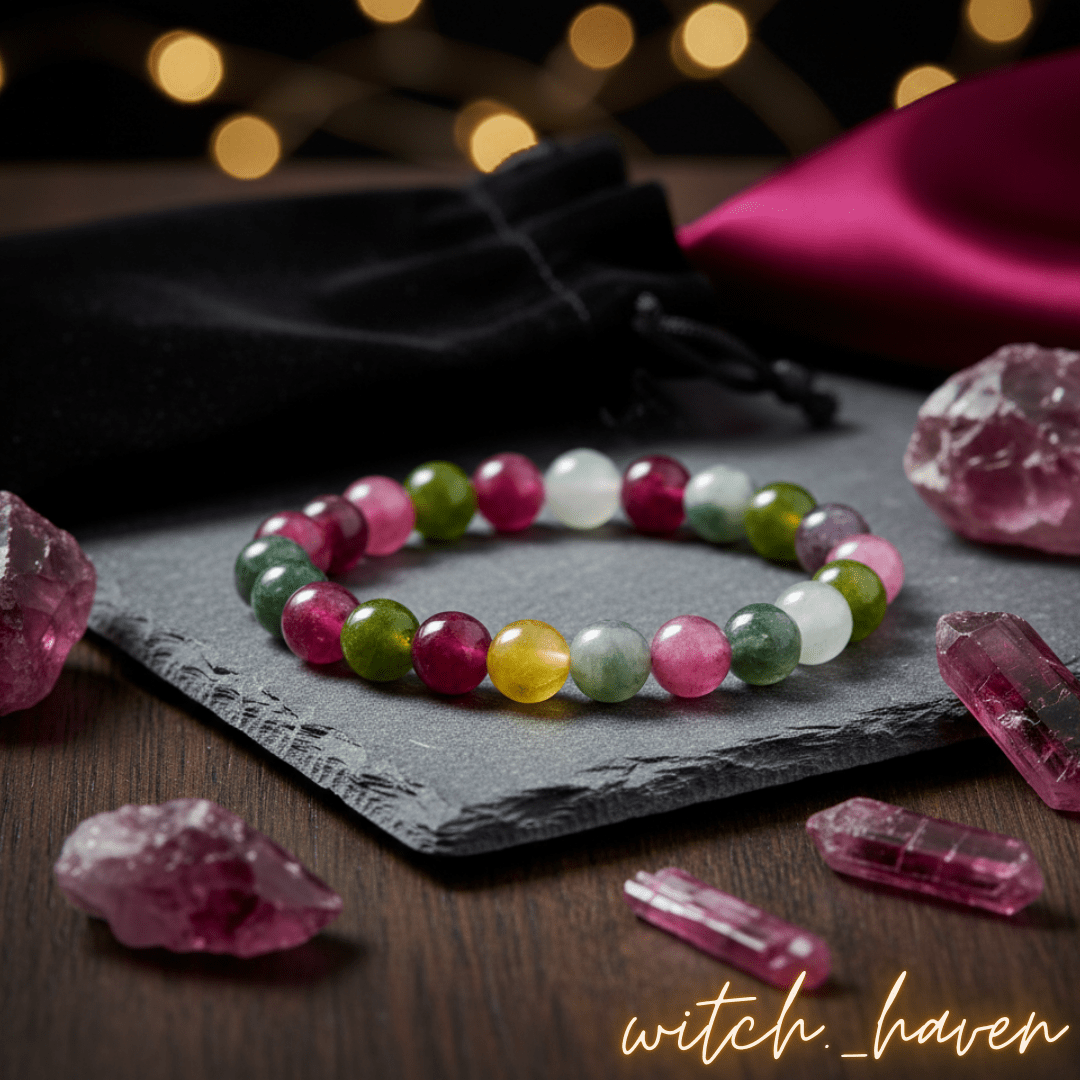 Turmalin Armband handgefertigt, bunte Naturstein Perlen 8mm, Dominika Marx, Witchhaven, Edelstein Armband für Damen, Yoga Schmuck energetisch, Heilstein Armband bunt, elastisches Perlenarmband, Turmalin Schmuck Unikat, spiritueller Schmuck handgemacht, Natursteinschmuck farbenfroh, Schutzstein Armband, Chakra Harmonisierung, Glücksnebel Schmuck Design