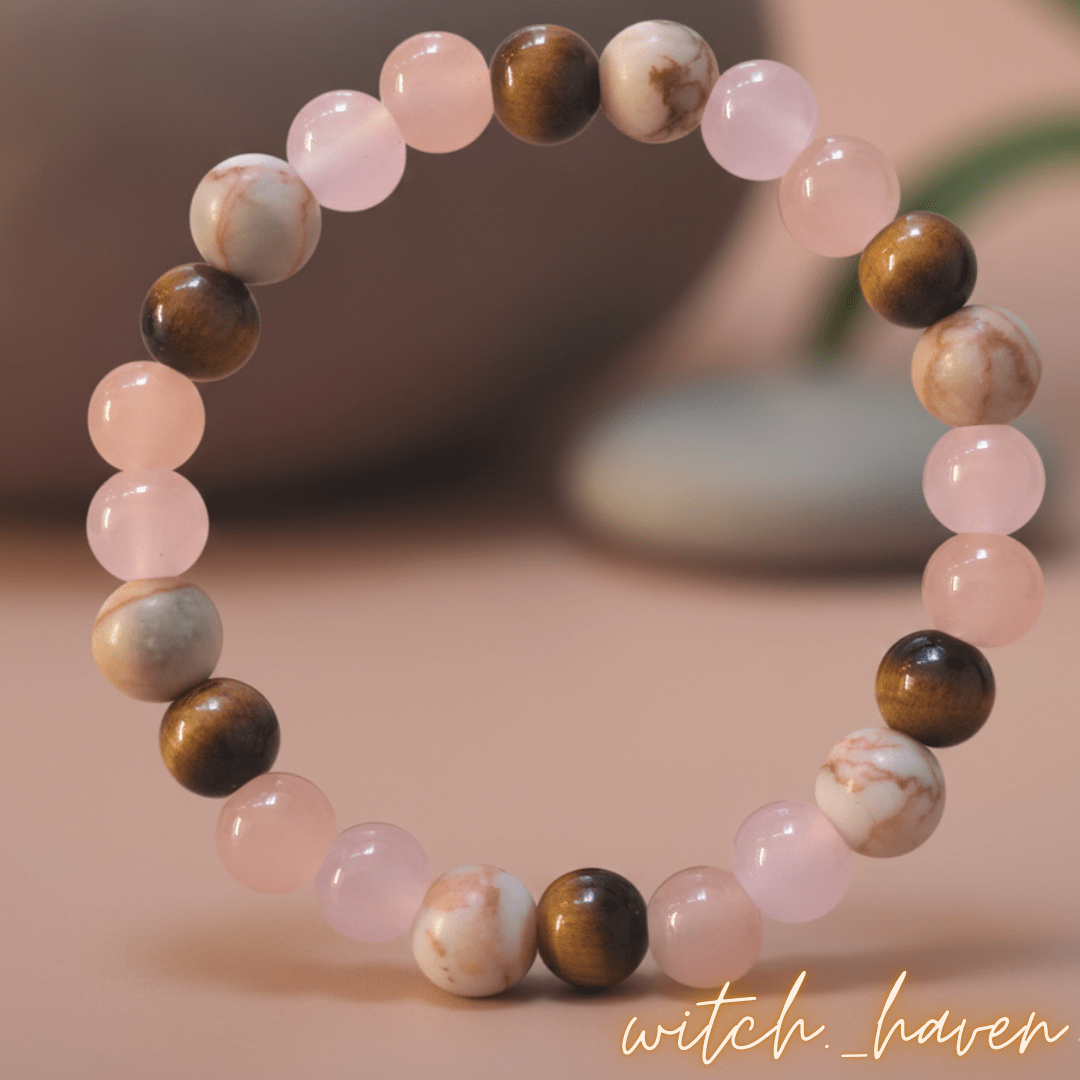 Witchhaven, Dominika Marx, handgefertigtes Anti Angst Armband aus Tigerauge Rosenquarz und Magnesit Perlen, spiritueller Schmuck für mentale Balance und Schutz, energetisch gereinigtes Edelstein Armband gegen innere Unruhe, elastisches Unikat für Zuversicht