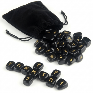 25 Obsidian Runensteine Gold Gravur, Runen Set Schwarzer Obsidian, Dominika Marx, Witchhaven, Futhark Runen Edelstein, Obsidian Wahrsage Steine, spirituelles Geschenk Runen, energetisch gereinigte Runensteine, Obsidian Schutzstein Runen, magisches Geschenk Orakel, Symbol für Schutz und Klarheit, ritueller Begleiter Runenlegung