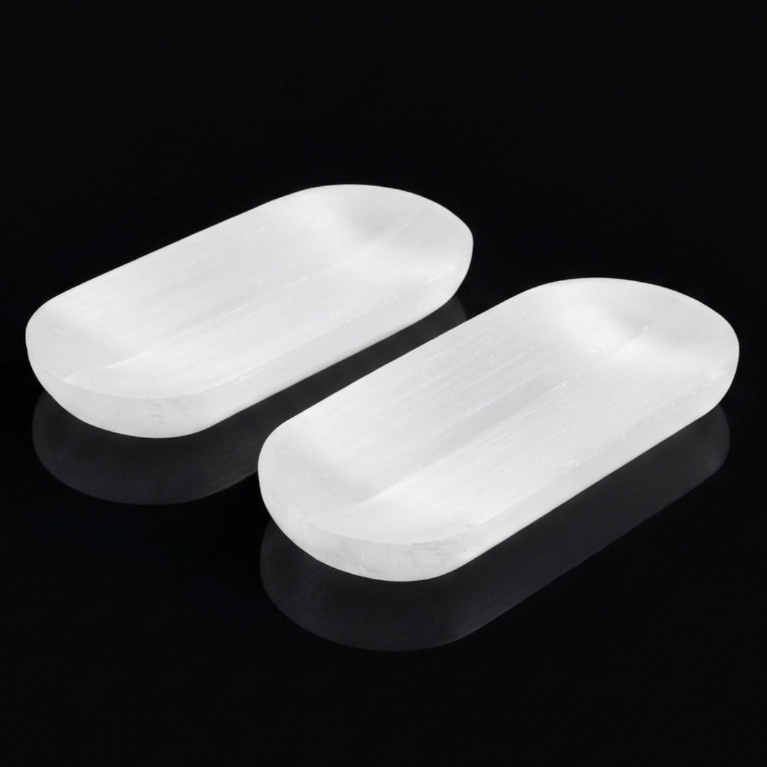 Selenit Schale oval echte Ladeschale Dominika Marx, exklusive Kristallschale weiß für Meditation sowie Alltag, spiritueller Begleiter Marienglas Witchhaven, handverlesener Naturstein Teller für Edelsteine, rituelles Reinigungsritual weißer Salbei Geschenkset, Edelsteine und Räucherwerk für Fokus sowie positive Gedanken, magische Ladeplatte transparent weiß